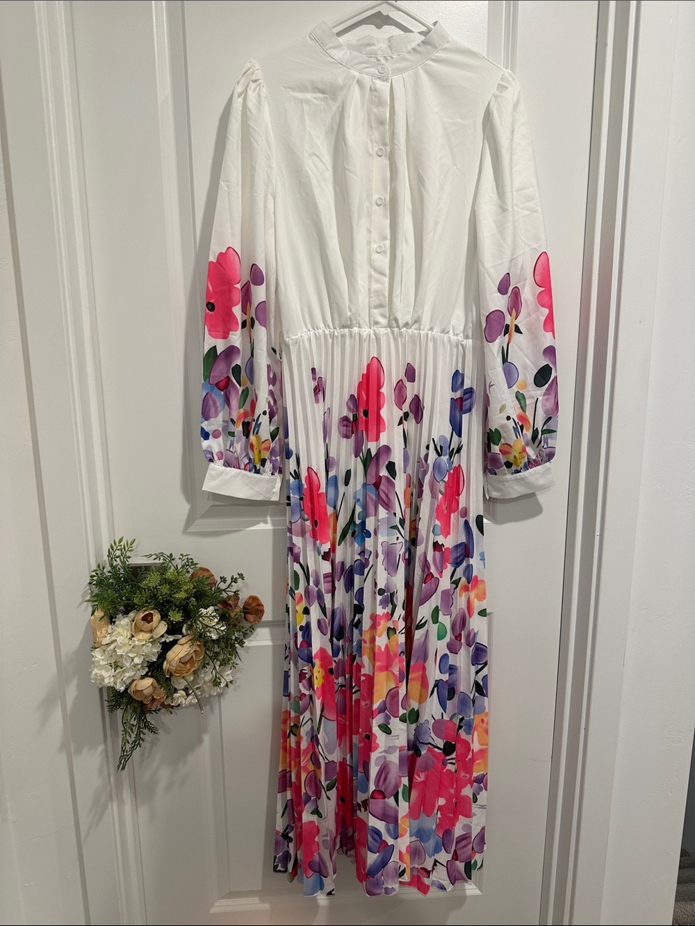 White Floral Pleated Maxi Dress